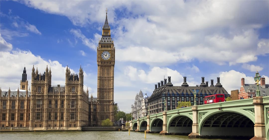 Fingerprinting in the UK Made Easy with Globeia